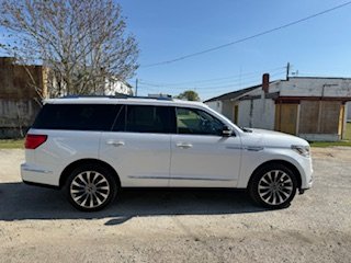 2018 Lincoln Navigator Select